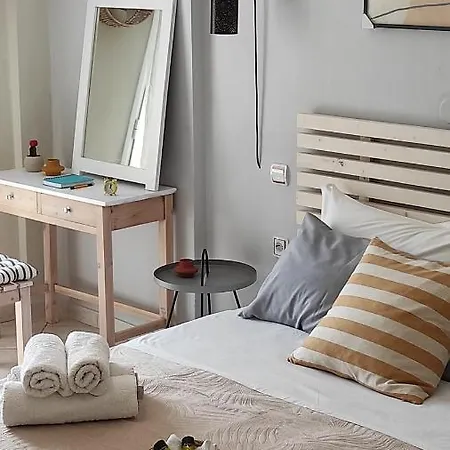 Appartement Boho - Near Restaurants, Bus And Beaches Liapades